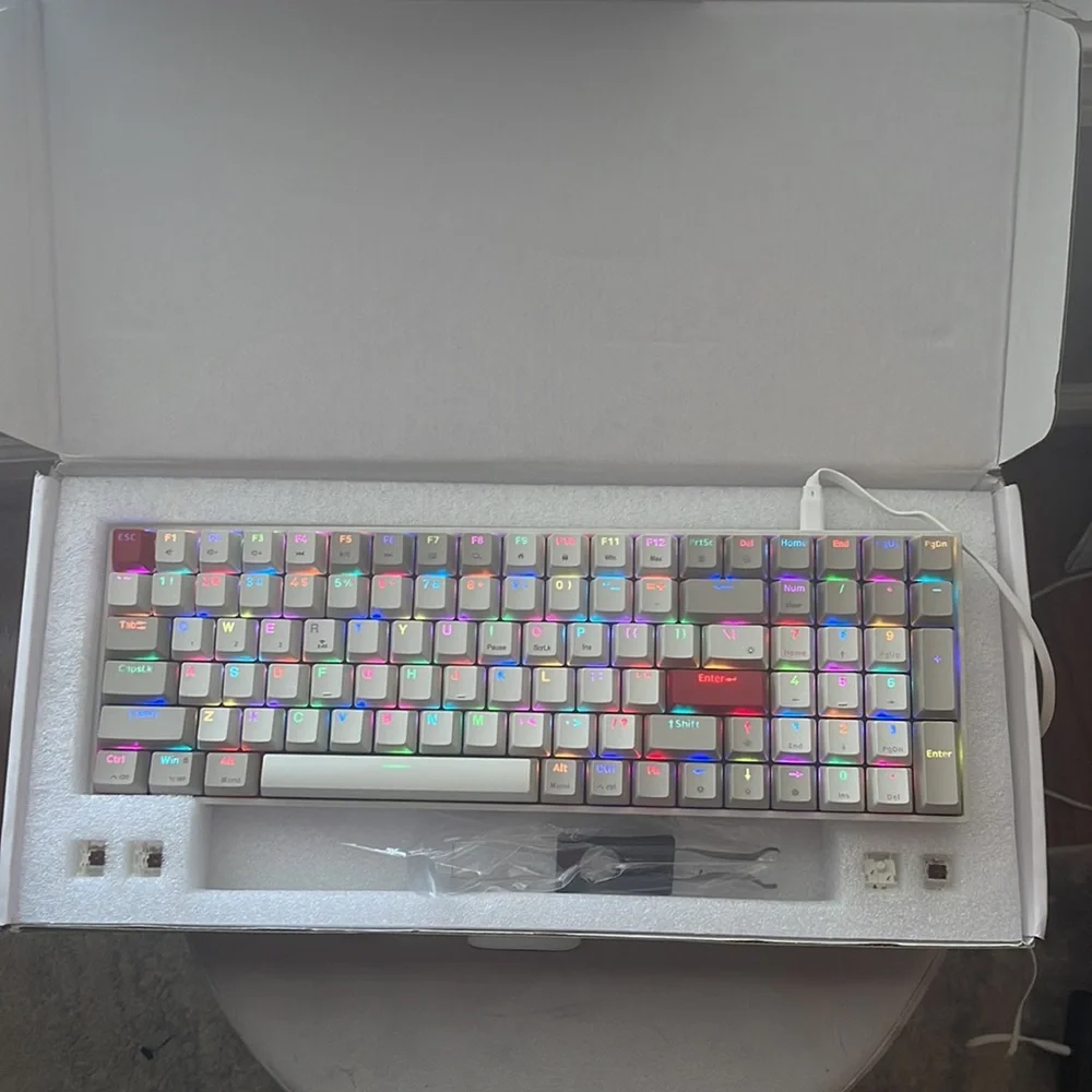 NWOT Newmen GM1000 96% Mechanical Keyboard,Wired/Bluetooth/2.4G